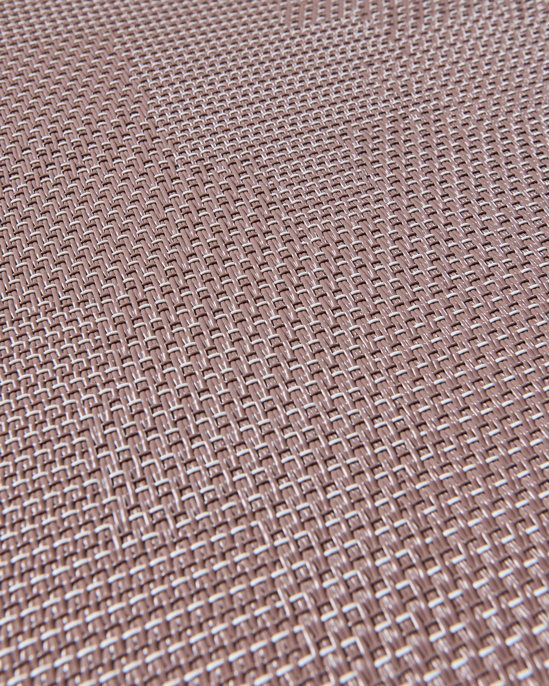 Bolon by Patricia Urquiola Modelo Nude Sashiko – textura de cerca