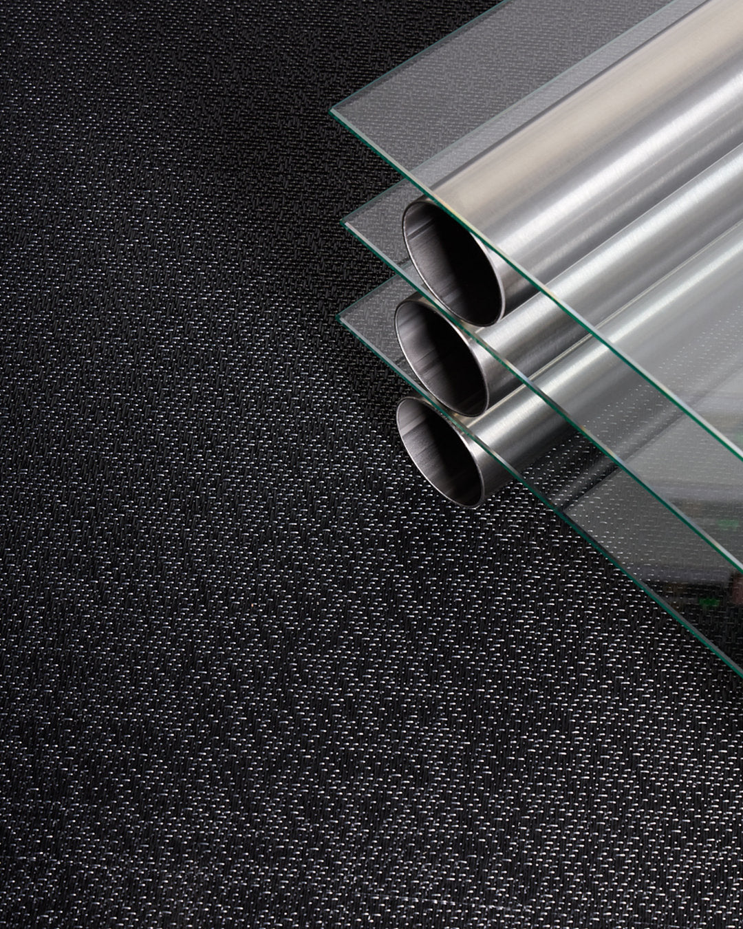 Riff Modelo Blackish Chrome – aplicación en interior