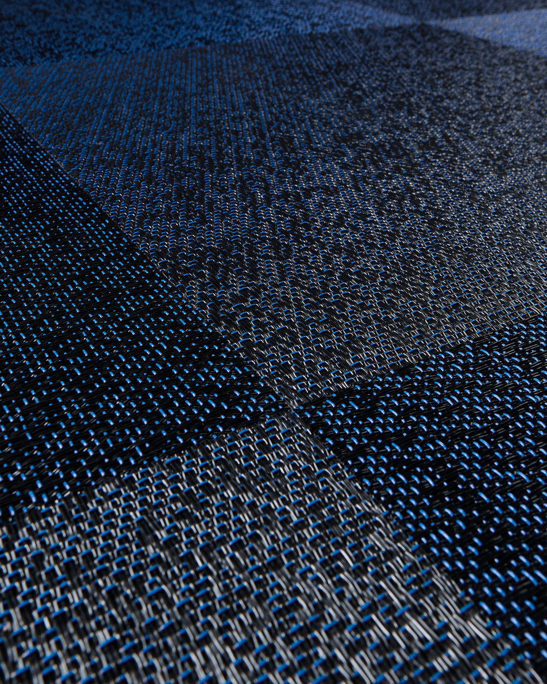 Riff Modelo Blackish Marine – textura en instalación a cuarto de vuelta