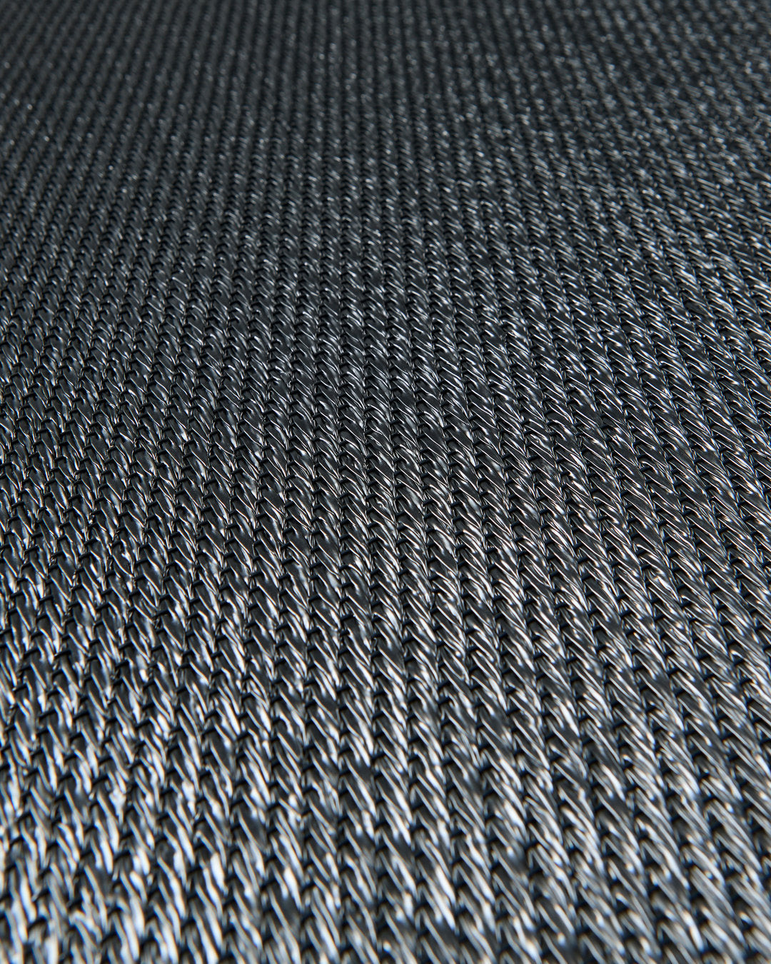 Now Modelo Anthracite – textura de cerca