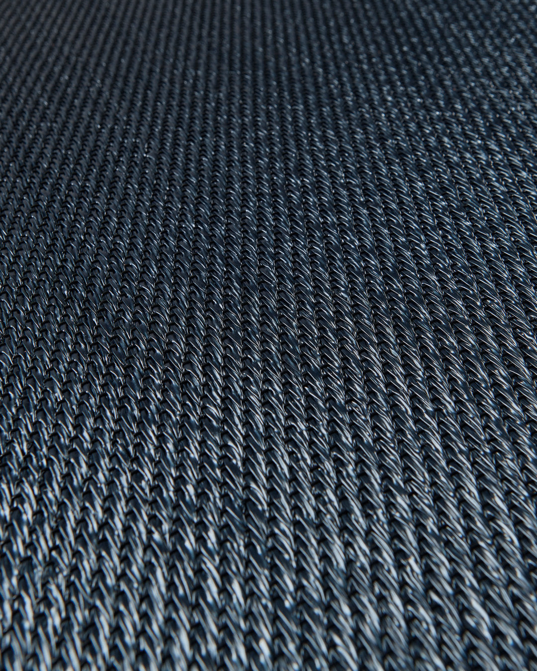 Now Modelo Titanium – textura de cerca