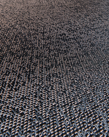 Riff Modelo Blackish Rose – textura en instalación monolítica
