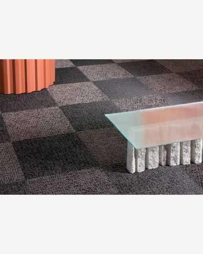 Riff Modelo Blackish Rose – aplicación en interior