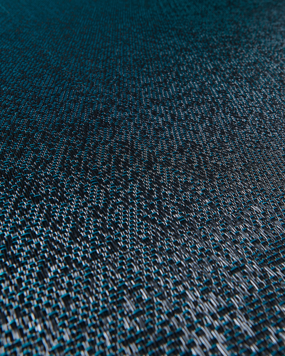 Riff Modelo Blackish Teal – textura en instalación monolítica