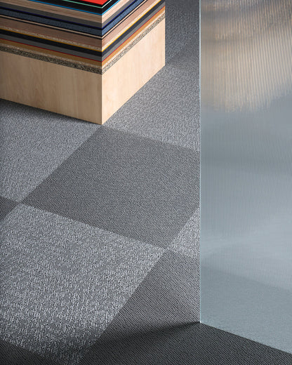 Riff Modelo Greyish Metal – aplicación en interior