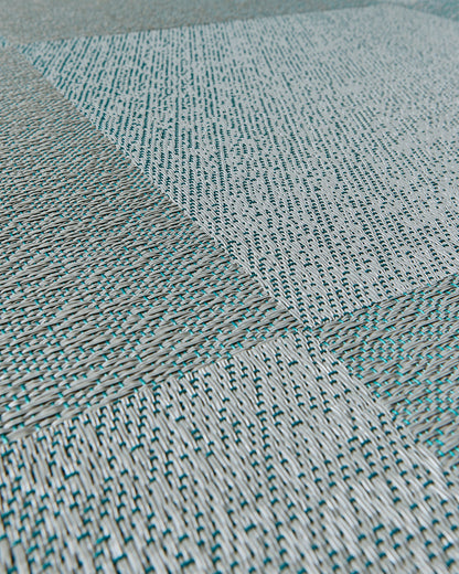 Riff Modelo Greyish Teal – textura en instalación a cuarto de vuelta